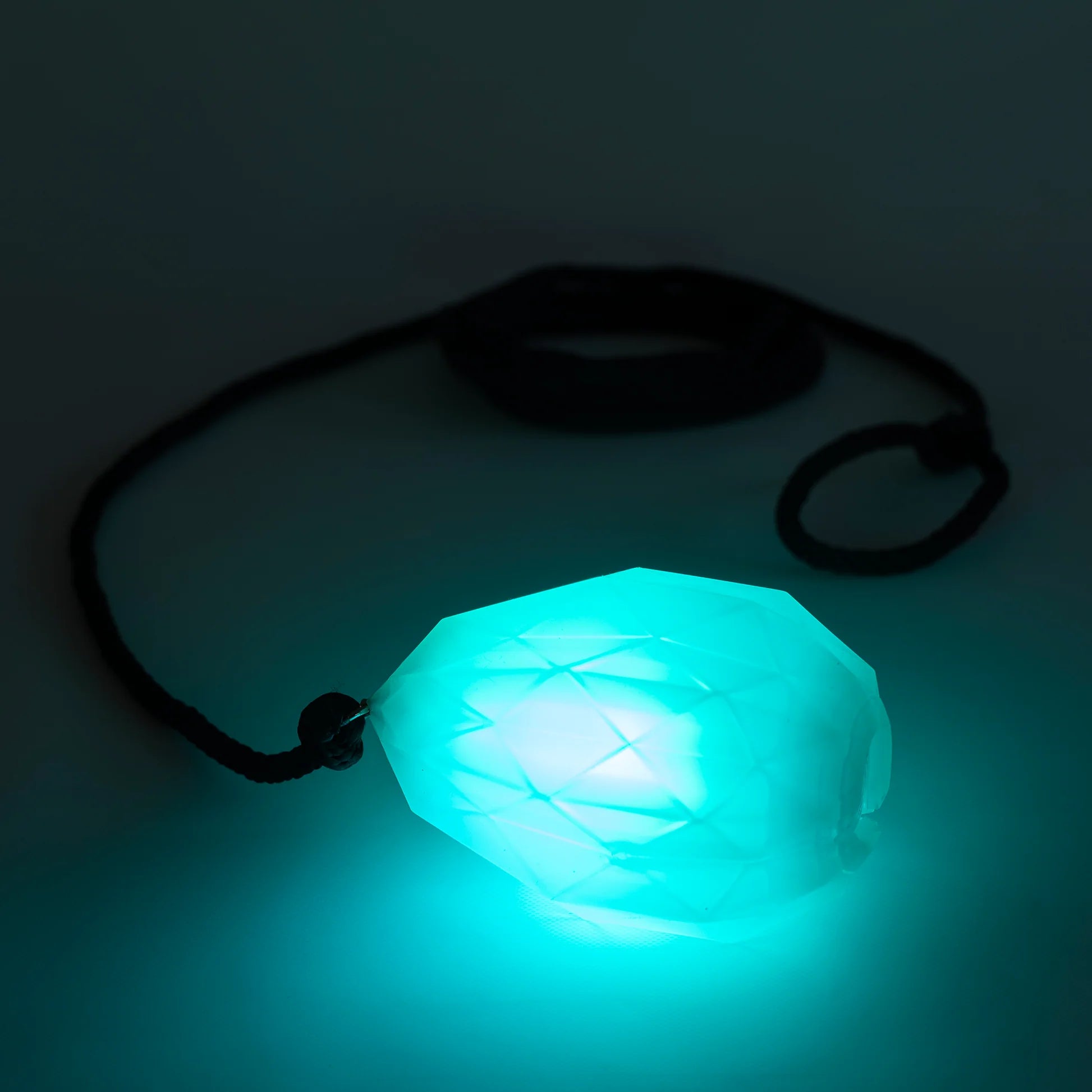 Threeworlds Prism LED Rope Dart